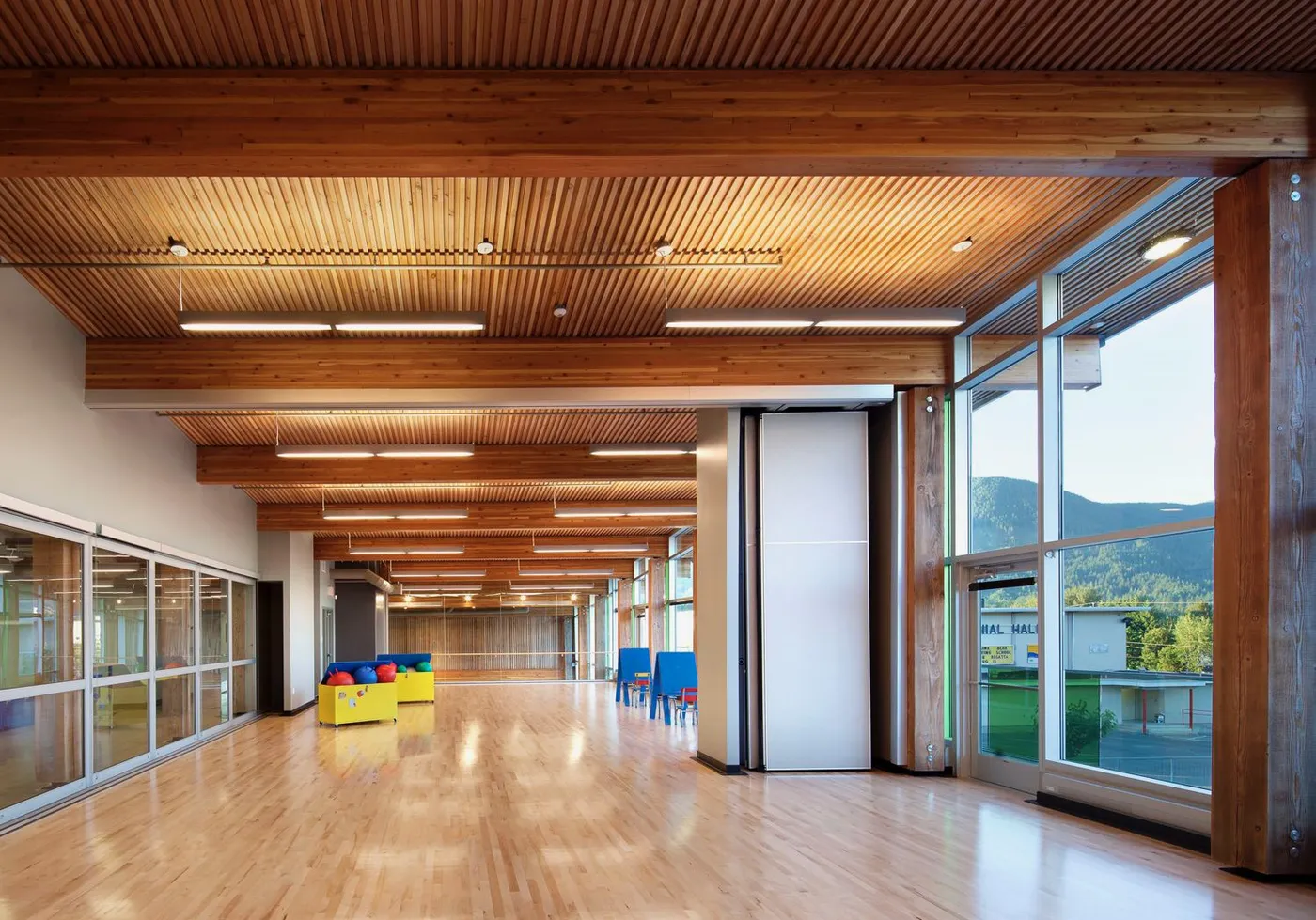 Cowichan Lake Sports Arena in Cowichan Valley, photo 7