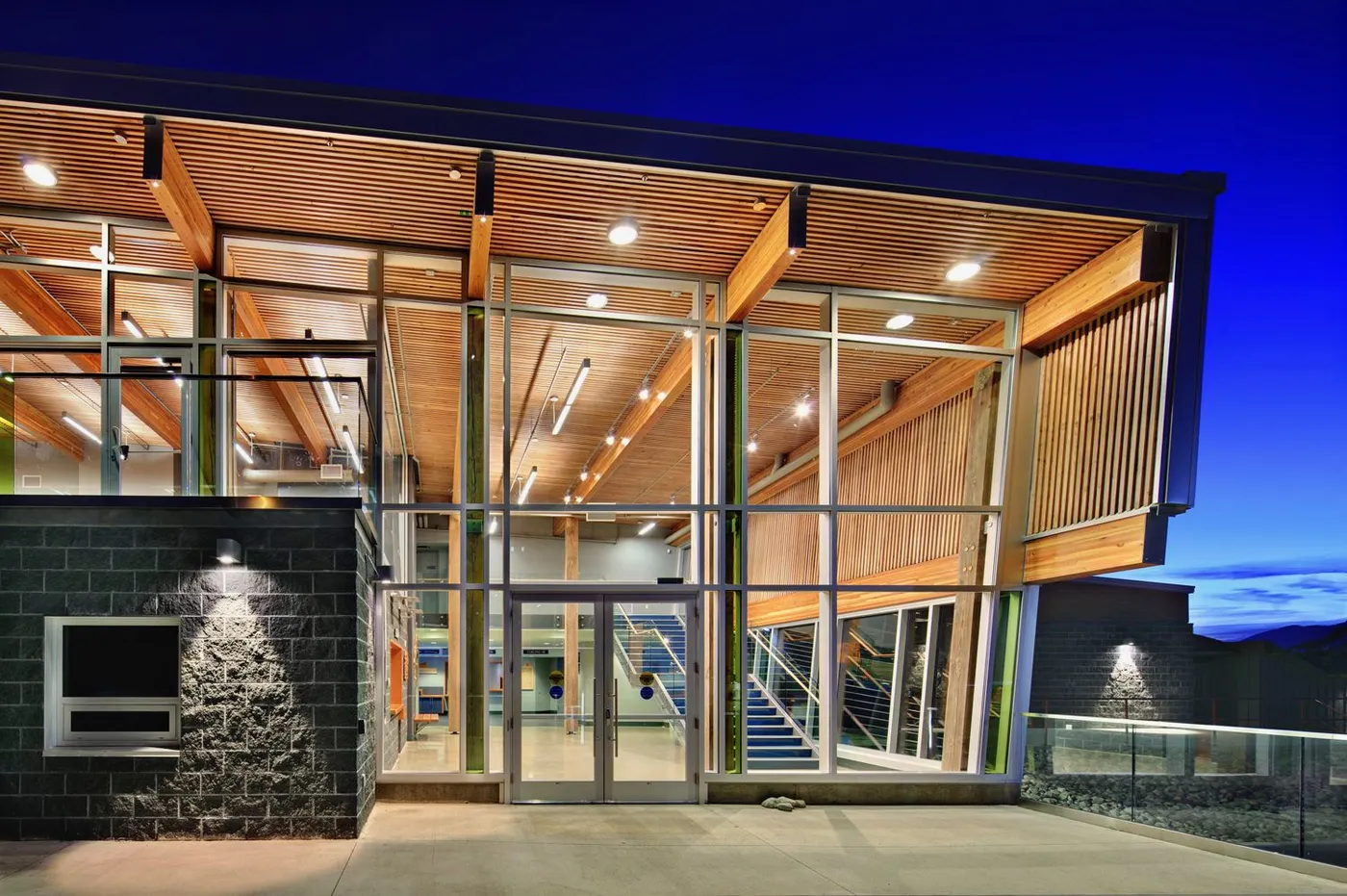 Cowichan Lake Sports Arena in Cowichan Valley, photo 20
